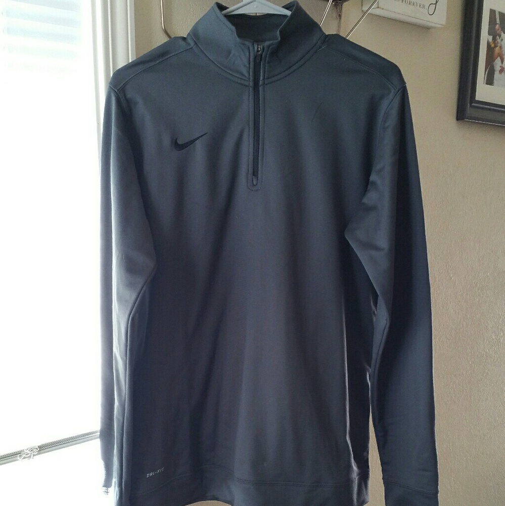 Nike Dri-Fit Half Zipper
